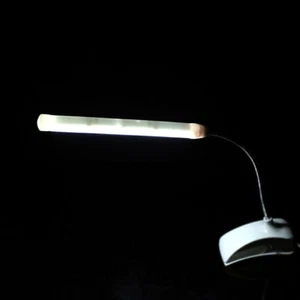 1Pc USB LED Light Clip on Clamp Bed Table Study Desk Reading Lamp White - Picture 1 of 3