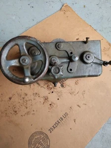 10L Heavy 10 South Bend Lathe Apron from SINGLE TUMBLER GEAR BOX LATHE - Picture 1 of 11