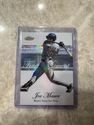 2007 Topps Finest Rookie Finest Moments Refractor Joe Mauer #RFM-JM HOF - Image 1 of 4