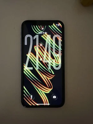 Apple iPhone 11 - 128GB - Viola - Immagine 1 di 4