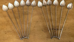 12 Vintage Watson Sterling herzförmige Sipper, Swizzle?, Rührstäbchen, Eisteelöffel - Bild 1 von 16