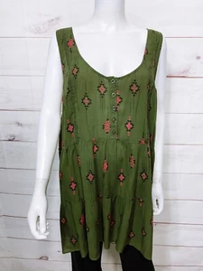 Torrid Womens Challis Tiered Tunic Tank Top Size 4 Green Lace Inset Sleeveless - Picture 1 of 9