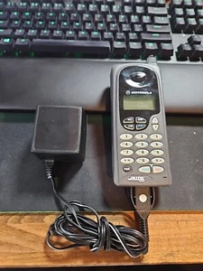 Vintage Motorola Airtouch Megaphone Brick Cell Phone (With Battery And Charger) - Picture 1 of 6