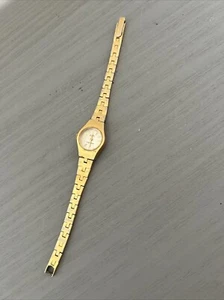 Vintage SWISS MADE UNICORN 17 Jewels Wind Up LADIES WATCH - Picture 1 of 17