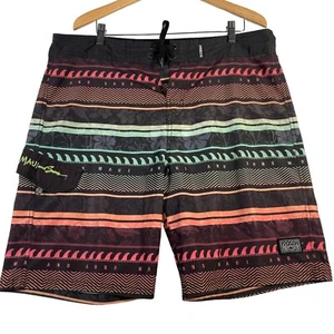 Maui and Sons Boardshorts Herren 38 schwarz Hai gestreift 4 Wege Stretch Surf Strand - Bild 1 von 13