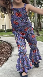 Girls  Sz 4/5 Halloween Spiderweb Pumpkin / Scull Print Sleeveless Jumpsuit - Picture 1 of 8
