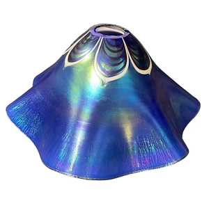 Signierter Kunstglas gezogene Feder irisierend blau Torchiere Rüschen Lampenschirm 13 Zoll - Bild 1 von 14