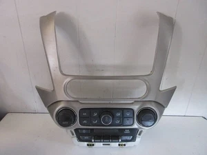 2015-2016 GMC Yukon Heat A/C Temperature Control Unit OEM LKQ - Picture 1 of 5