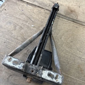 1x BPW Chassis Caravan Stabiliser Leg - Picture 1 of 3