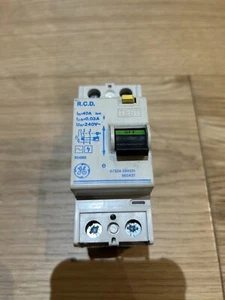 GE RCD 40 Amp 30mA 2 Pole 240V Trip 0.03A GEC - Picture 1 of 1