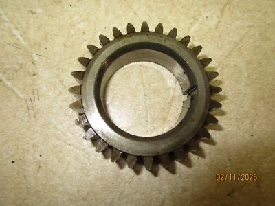 JOHN DEERE LT166 BRIGGS STRATTON 16HP VANGUARD CAM DRIVE GEAR - Image 1 of 4