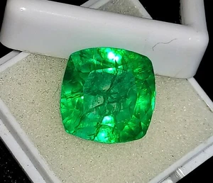 Natural Emerald 11.90 Ct Cushion Cut Certified Loose Gemstone For Ring Size - Picture 1 of 6