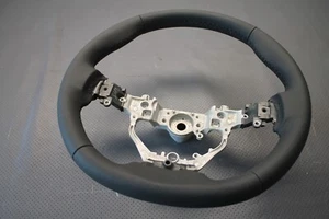 LENKRAD TOYOTA VERSO  NEU BEZIEHEN NEUBEZIEHEN - Bild 1 von 7