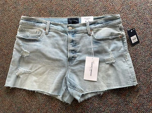NWT Lucky Brand 32 (14) Ava Mid Rise Shorts light washed retail $69.50 - Picture 1 of 9