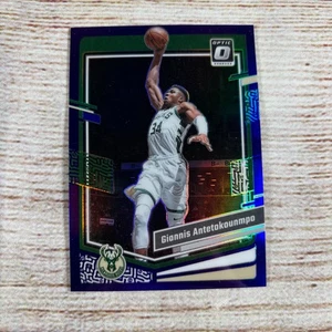 2023-24 Panini Donruss Optic - Giannis Antetokounmpo #53 Viola Prizm - Foto 1 di 2