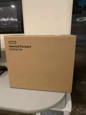 HPE ProLiant DL20 Gen10+Plus 1U Server Xeon E-2314 2.80GHz  16GB Unclaimed - Image 1 of 3