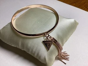Guess Symbol Bangle Bracelet With Tassels CZ  Rose Gold Tone Fits 6” Wrist - Foto 1 di 6