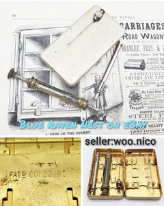 Antikes medizinisches Chirurgenglas Spritzenset mit Neusilber Metallgehäuse goldfarben - Bild 1 von 18