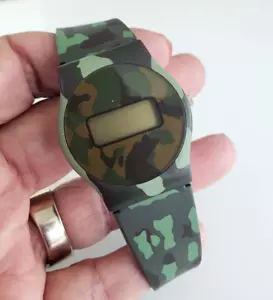 Vintage Camo Quartz LCD Digital Wrist Watch for Parts or Repair China Camouflage - Picture 1 of 7