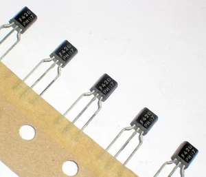 50 pezzi BF420 transistor TO-92 PHILIPS - Foto 1 di 1