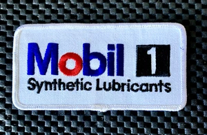 MOBIL 1 SYNTHETISCHE SCHMIERSTOFFE BESTICKT AUFNÄHEN PATCH RACING 4 1/2" x 2 1/4" NOS - Bild 1 von 2