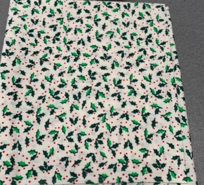 Ткань Holly & Berry Christmas Fat Quarter хлопок 18x22 белая зеленая и красная... - Изображение 1 из 3