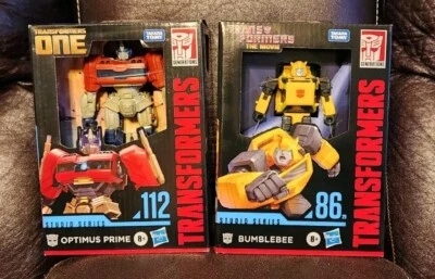 Transformers One Studio Series 112 Deluxe Optimus Prime & Bumblebee 86 The Movie — 第 1/2 张图片