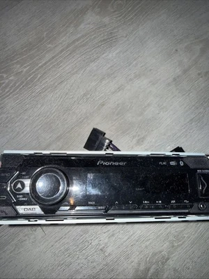 Pioneer MVH-S420DAB DAB+ 1DIN Autoradio - Nero - Immagine 1 di 2