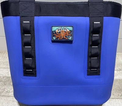 YETI Heritage🪸COASTAL🦑OCTOPUS Patch Blue! 🔵 Exclusive Collectors Patch NWTs! - Image 1 of 4