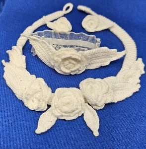 Handgehäkeltes Rosenschmuckset - Bild 1 von 5