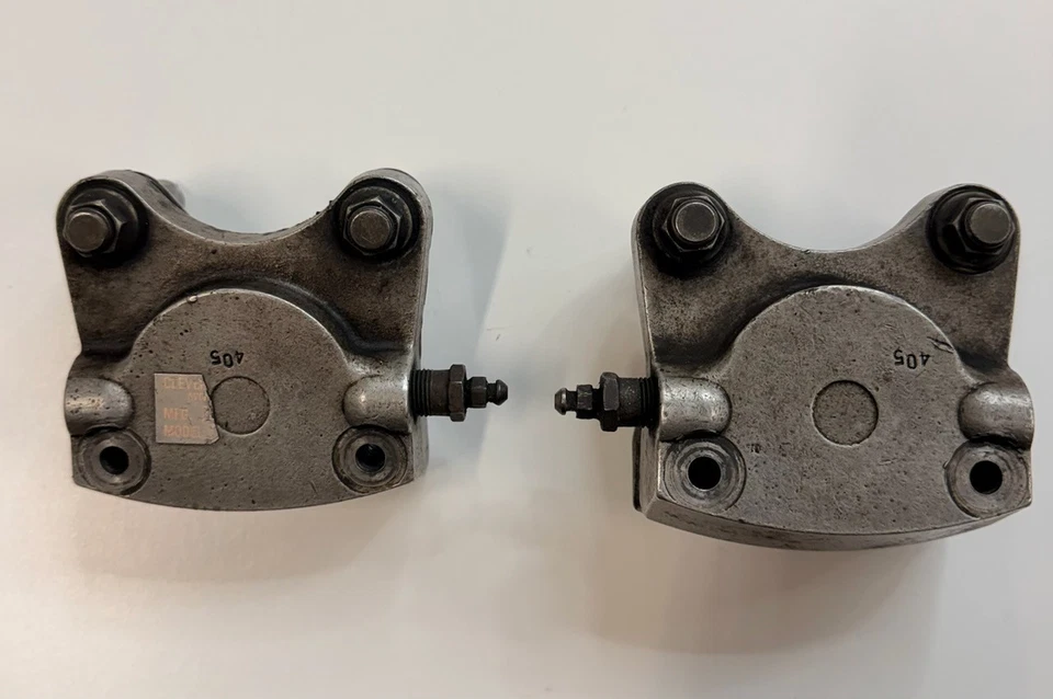 Pinza de freno Cessna 150 Cleveland número de pieza 30-9  Foto 1 de 4