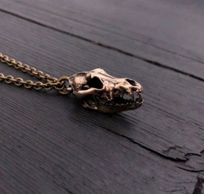 Collar Calavera Lobo Gris en Bronce Sólido Lobo Calavera Colgante Lobo Joyería 696 Foto 1 de 4