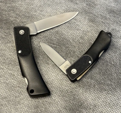 Two Schrade Imperial Small Folding Pocket Knives Black Plastic Handles SP1 & SP2 - Image 1 of 4