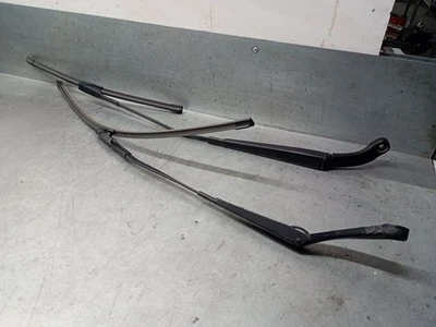 8V1955408 BRAZO LIMPIA DELANTERO DERECHO / 8V1955408 / 5748297 PARA AUDI A3 SPOR - Imagen 1 de 4