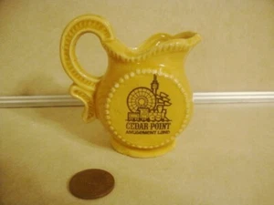 Vtg Miniature CEDAR POINT Amusement Land Souvenir Mini Pitcher w OLD Logo Scene! - Bild 1 von 5