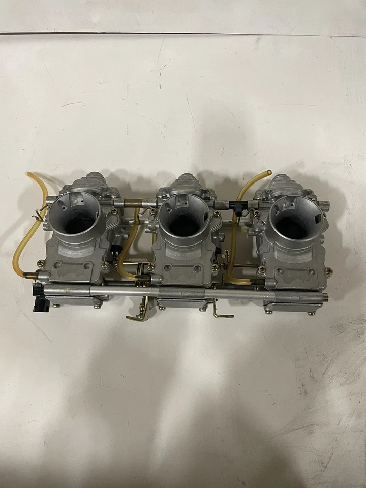 Nuevo Arctic Cat Carb para ZRT 600 1670-146 2002 Foto 1 de 3