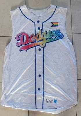 Los Angeles Dodgers Pride Night Jersey Medium June 13 2025 LGBTQ Brand New SGA