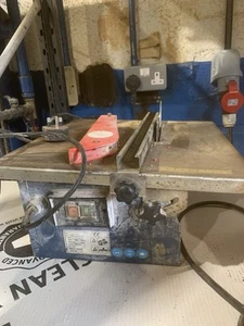Electric Wet Tile Cutter Table Saw - Picture 1 of 2