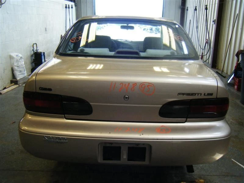 AC Condenser Fits 94-97 PRIZM 25037 - Image 1 of 4