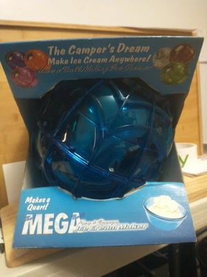 THE MEGA BALL PLAY & FREEZE HELADERA - AZUL - NUEVO HACE UN CUARTO DE GALÓN NUEVO EN CAJA Foto 1 de 4