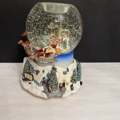 PartyLite P7922 OLDE WORLD VILLAGE Santa Trineo Tealight Globo Caja de Música LEERME Foto 1 de 4