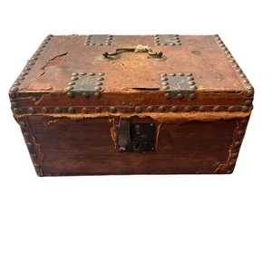 Early 1800s Robert Burr Trunk Box With Brass Studs And Leather Covered - Picture 1 of 16
