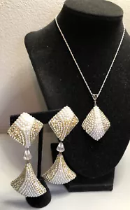 Vintage Stefanie Somers White Pearls , Silver Tone Crystals Necklace & Earrings - Picture 1 of 7