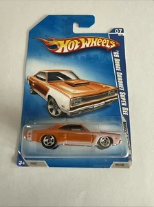 Hot Wheels 2009 Muscle Mania '69 Dodge Coronet Super Bee orange  - Bild 1 von 3