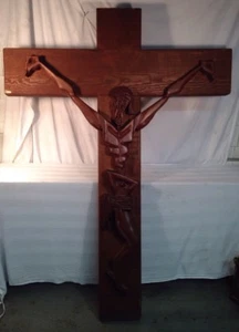 Vintage MCM Large 6 Foot Carved Wood Crucifix With Jesus And Angled Features - Picture 1 of 12