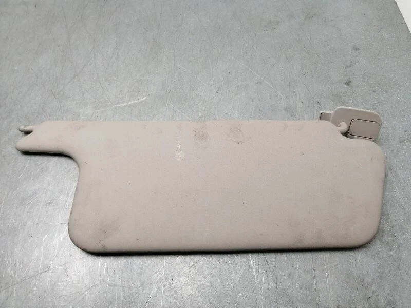 8200246824 sun visor lh for RENAULT SCENIC II 2003 806155 - Image 1 of 1