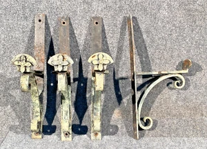 Cast Iron Shelf Brackets Antique-Style Rustic Cameo 8.5" x 8.5" (Set of 4) - Picture 1 of 10