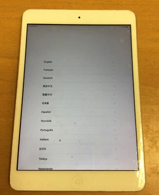 Apple iPad Mini 2 16GB - Wi-Fi - 7.9in Tablet - Silver/White - Image 1 of 4