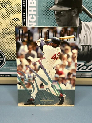 1995 Leaf Limited Bat Patrol #12 Mo Vaughn - Image 1 of 2