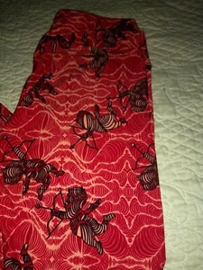 Lularoe Tall And Curvy TC Leggings Red Pink Black Cupid Valentines Day  UNIQUE  - Picture 1 of 6